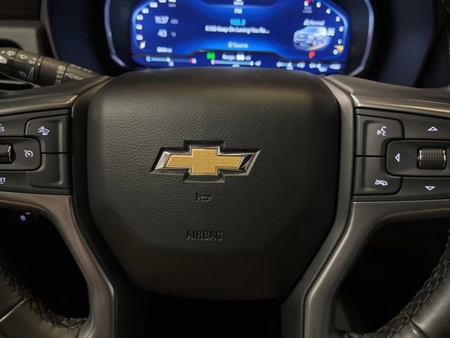 Used 2024 Chevrolet Suburban LT AWD/4WD image 37