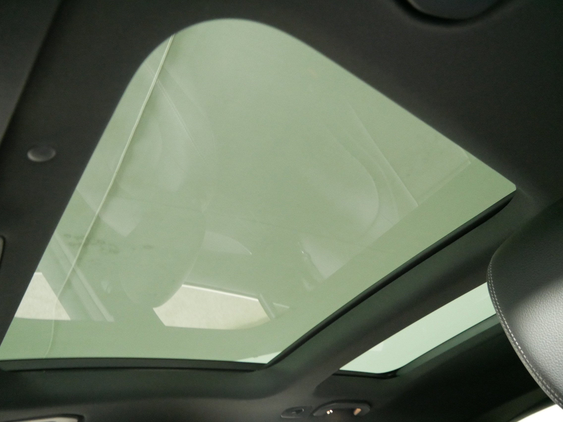 Used 2021 Mercedes-Benz GLC 300 4MATIC image 31