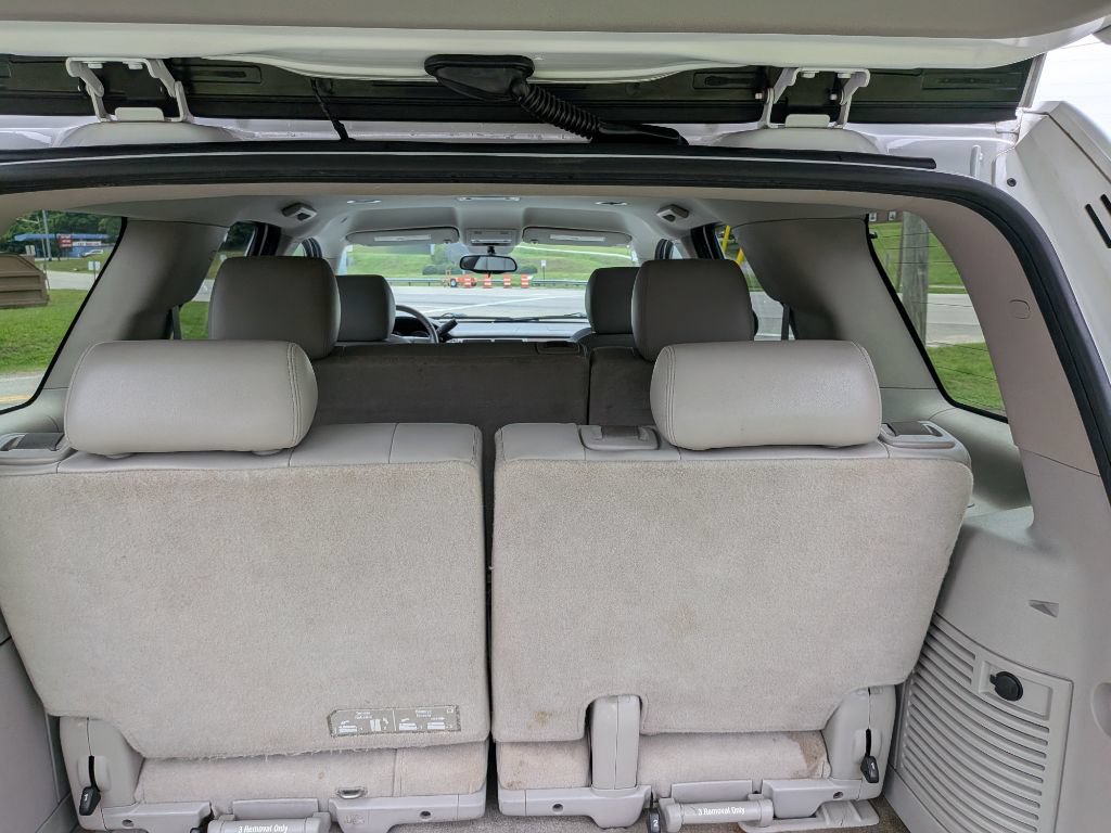 Used 2013 Chevrolet Tahoe LT RWD image 13