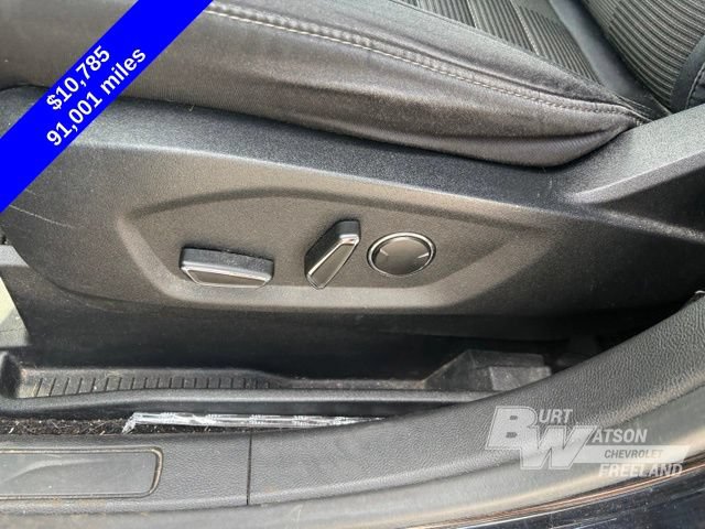 Used 2016 Ford Edge SEL w/ Class II Trailer Tow Package AWD/4WD image 17