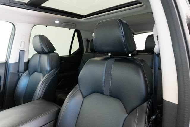 Used 2023 Honda Pilot Touring image 8