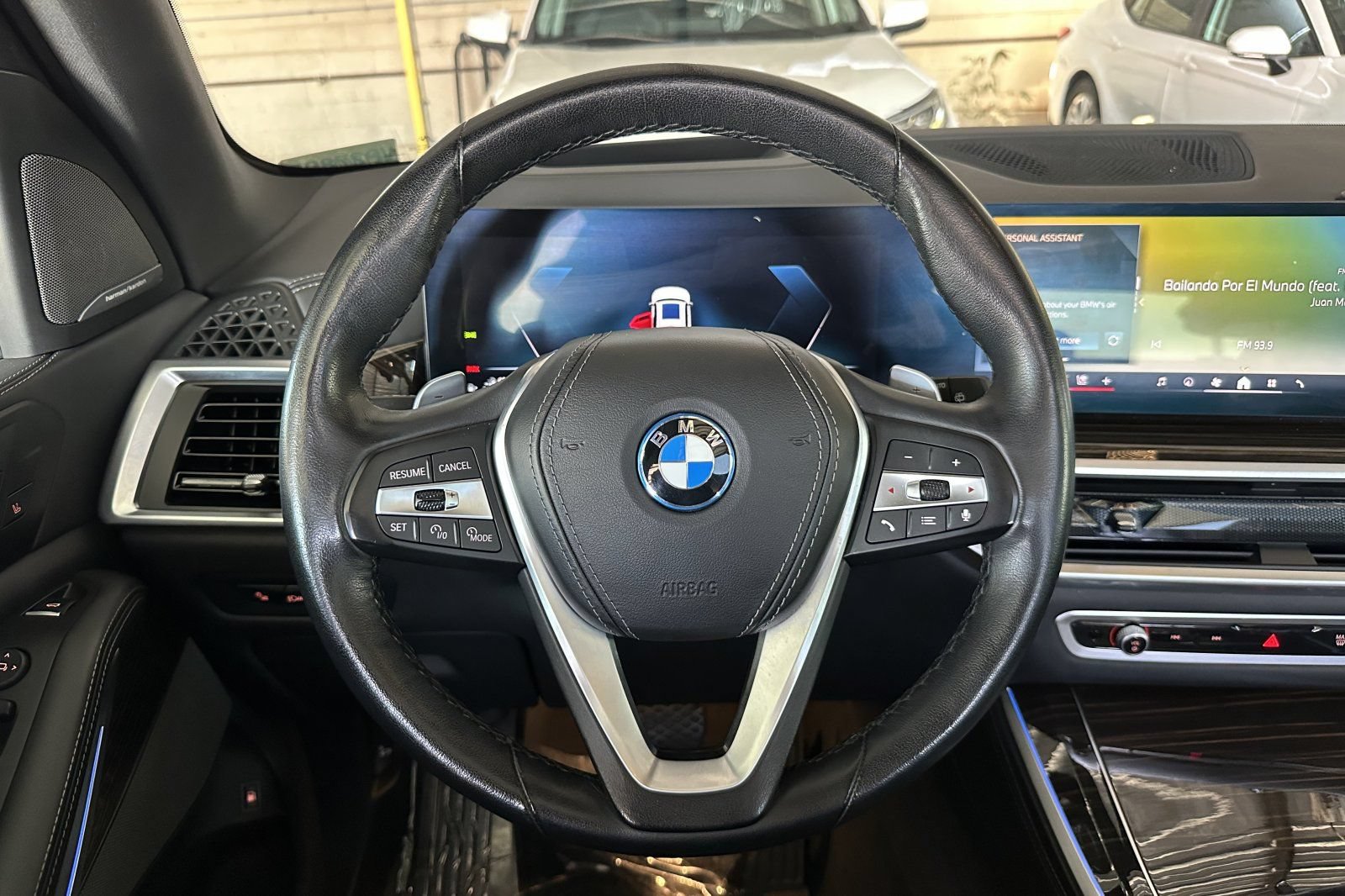 Used 2025 BMW X5 xDrive50e AWD/4WD image 15