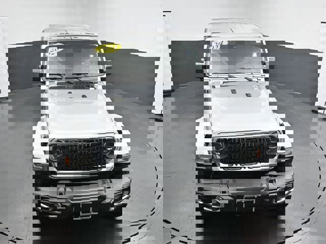 Used 2024 Jeep Gladiator Sport image 20