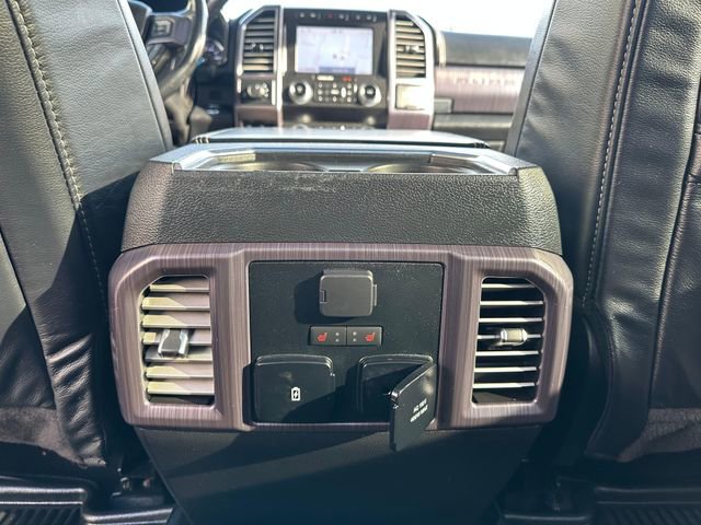 Used 2020 Ford F350 Limited image 23