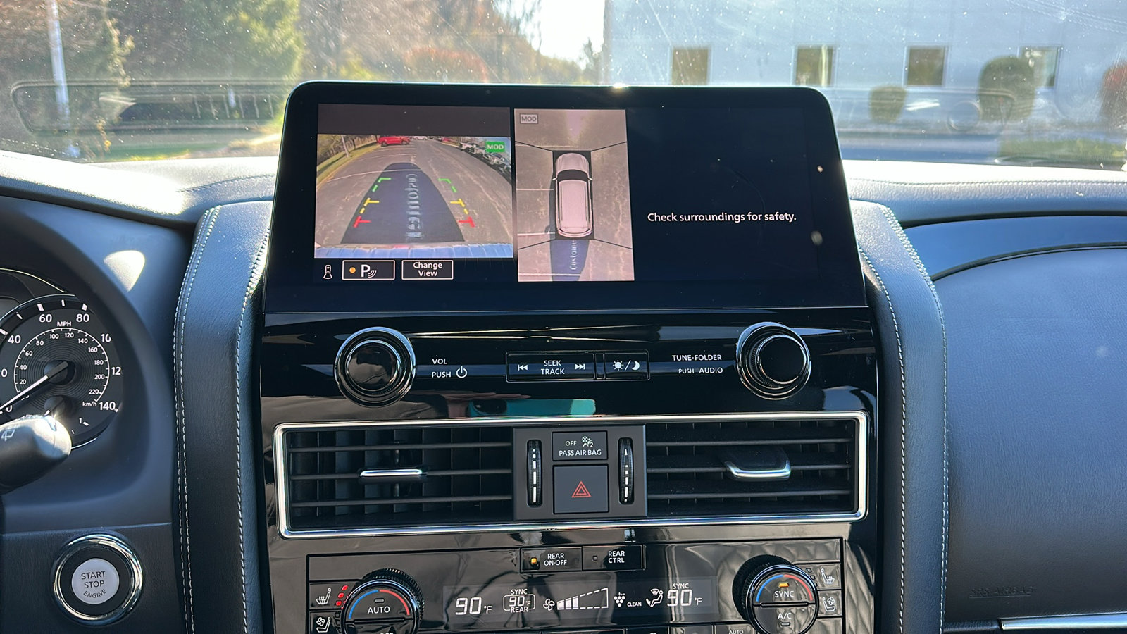 Certified 2024 INFINITI QX80 Sensory image 21