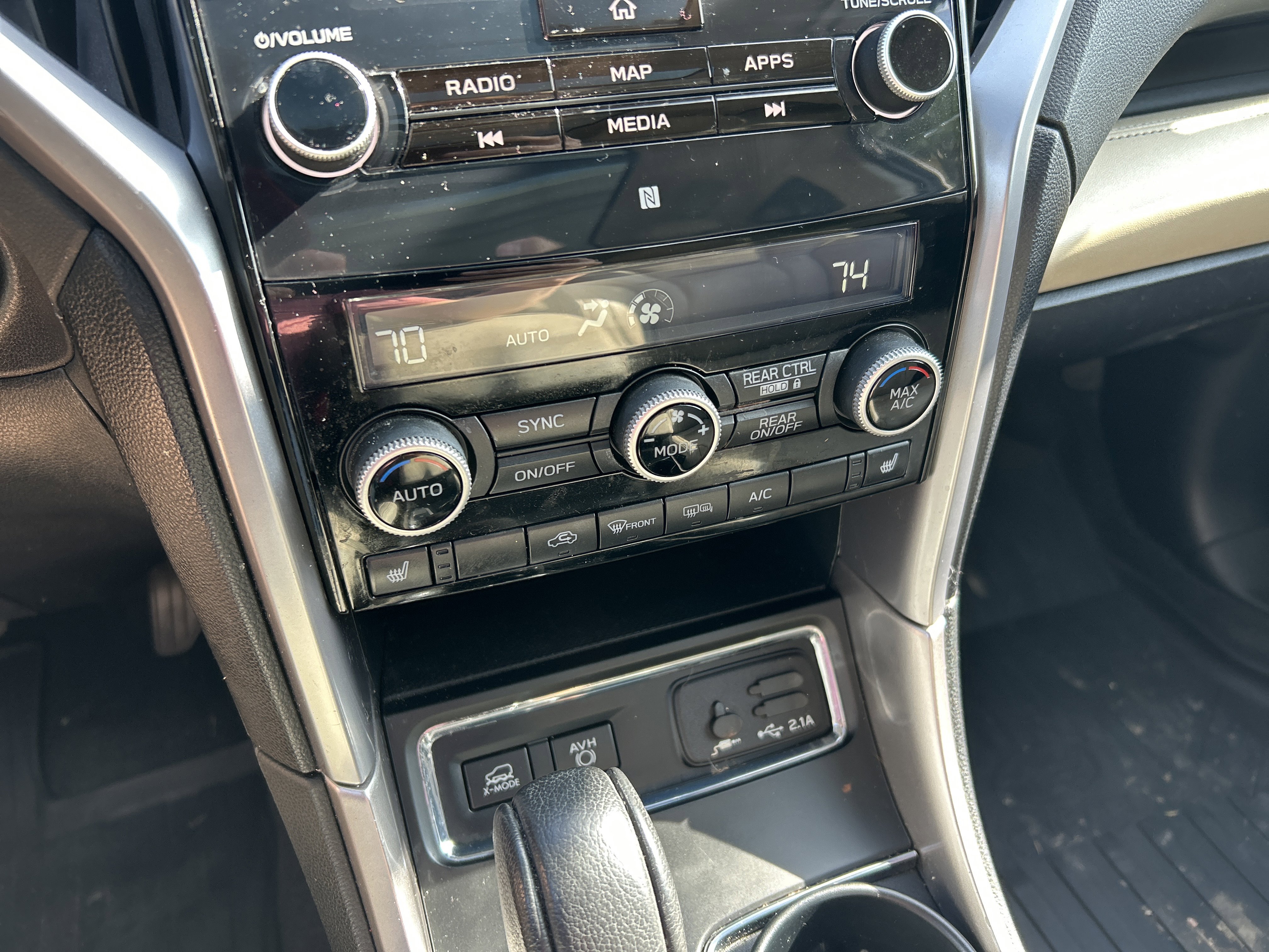 Used 2021 Subaru Ascent Limited w/ Technology Package image 26