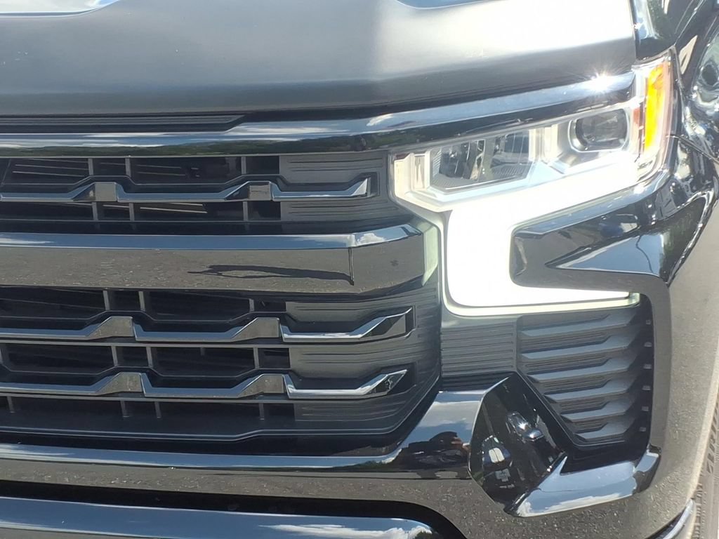 Used 2025 Chevrolet Silverado 1500 RST w/ All Star Edition Plus AWD/4WD image 6