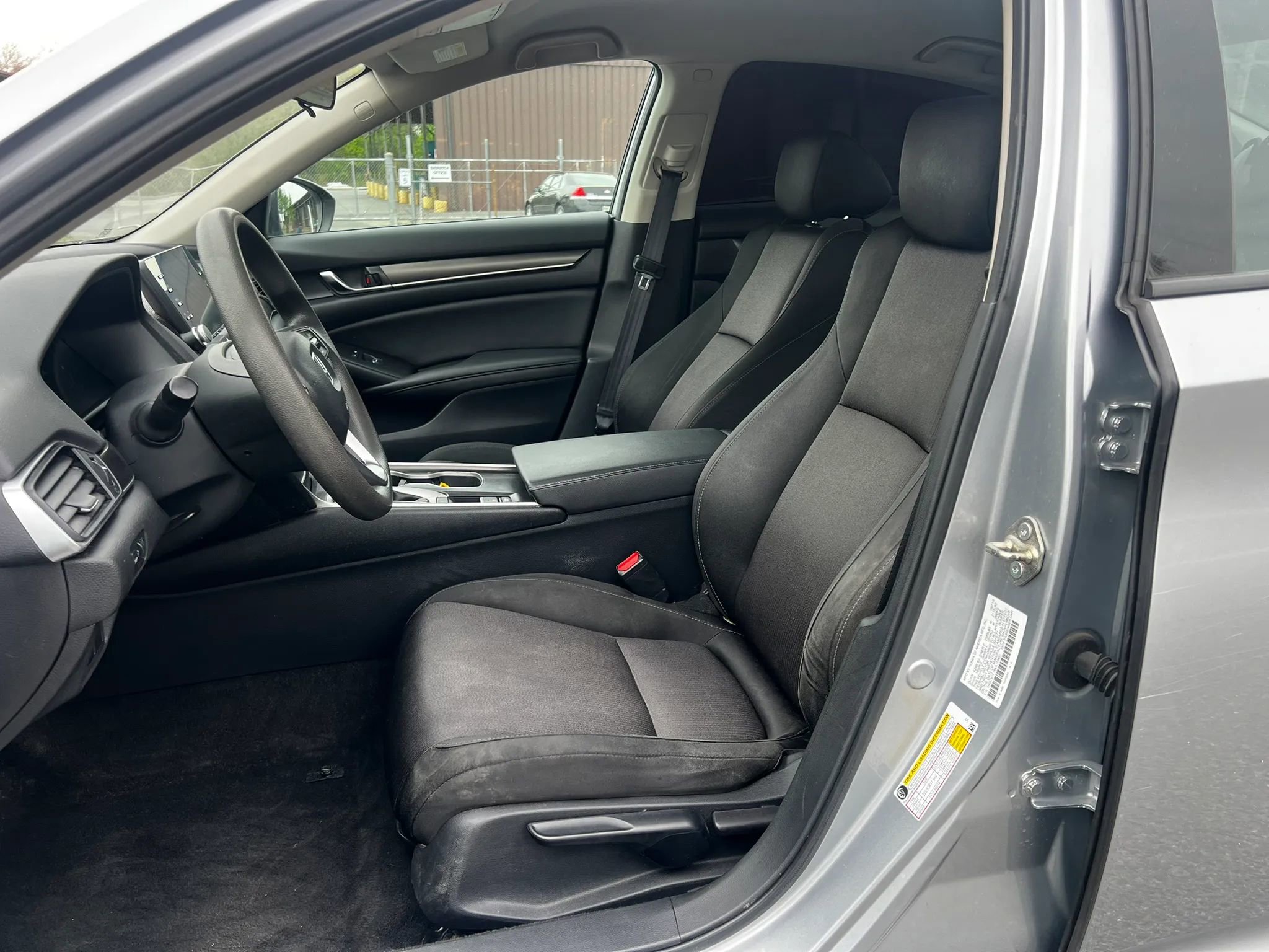 Used 2019 Honda Accord LX image 8