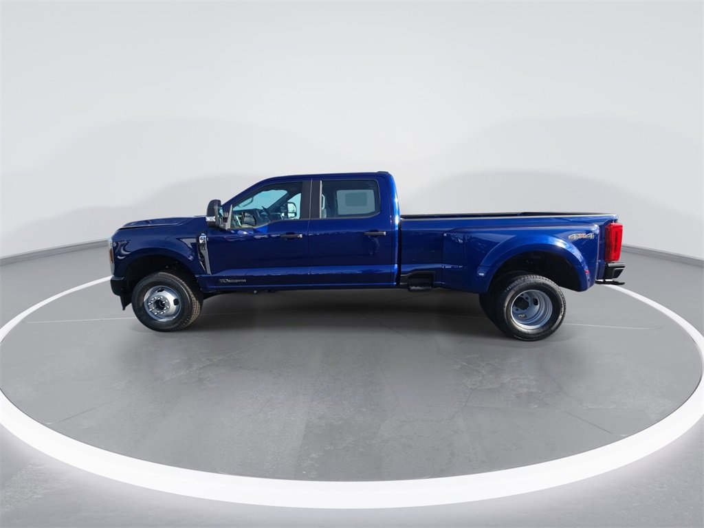 New 2026 Ford F350 XL image 5