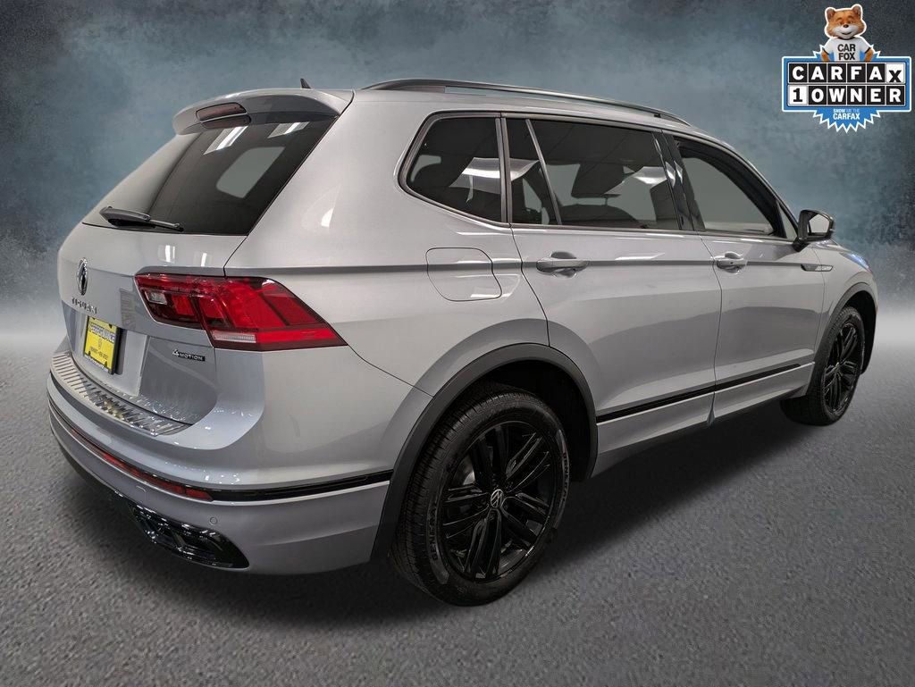 Used 2022 Volkswagen Tiguan SE R-Line image 4