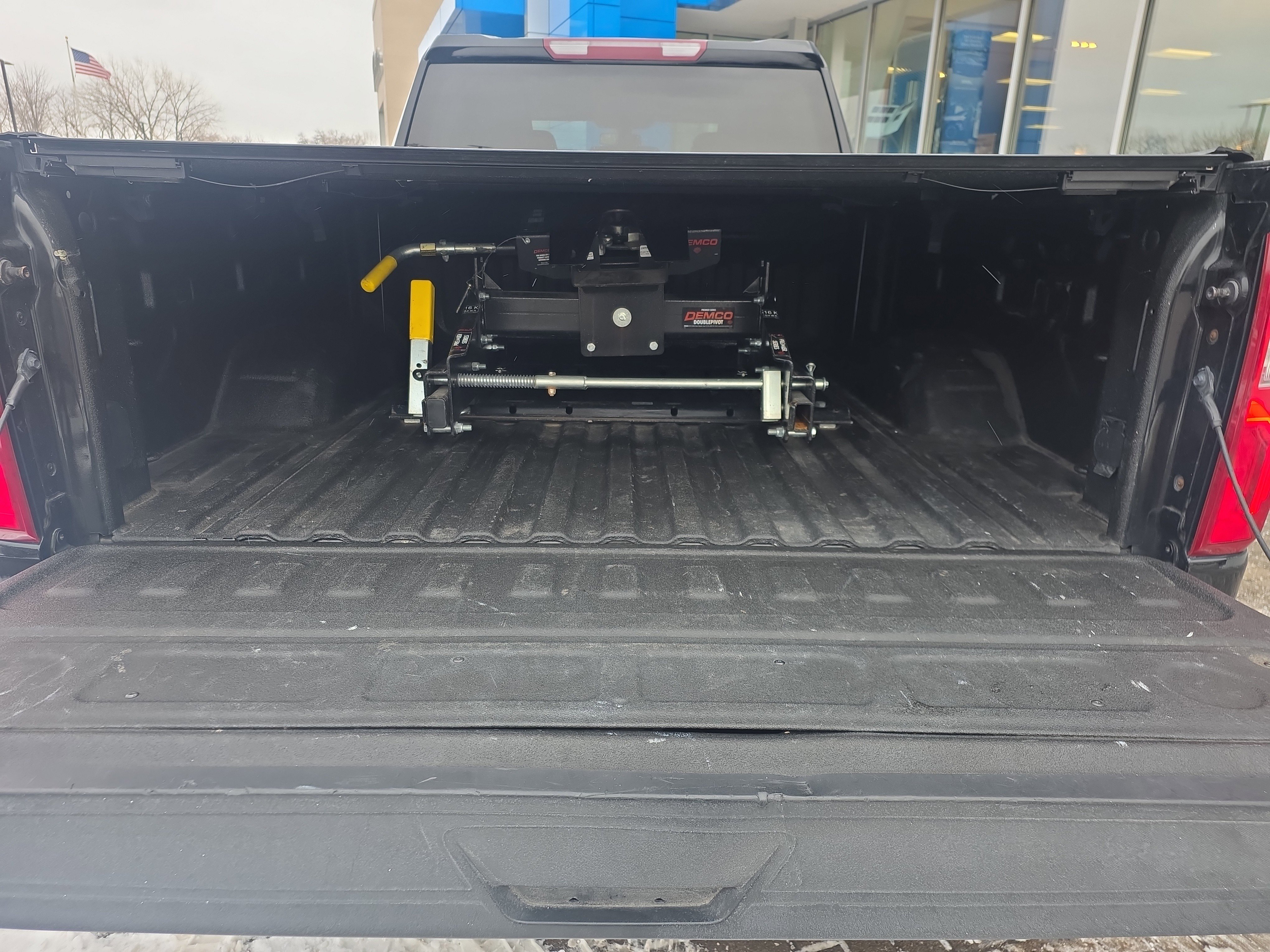 Used 2022 Chevrolet Silverado 2500 LTZ w/ Snow Plow Prep/Camper Package image 36