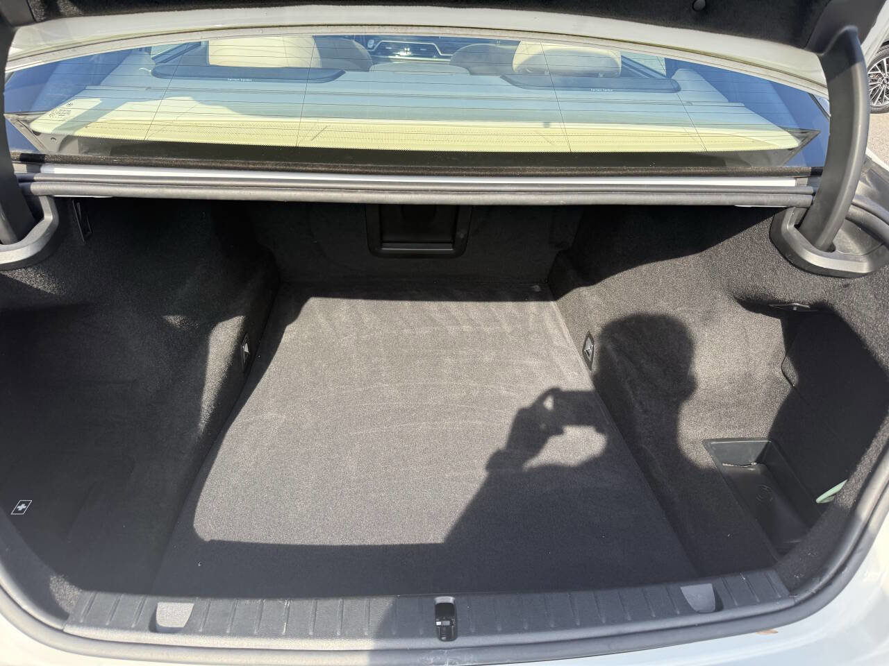 Used 2019 BMW 740i xDrive w/ Executive Package image 14