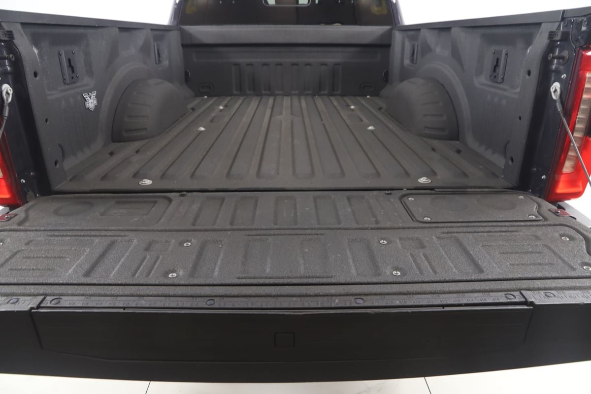 Used 2023 Ford F250 Lariat w/ Lariat Ultimate Package AWD/4WD image 48