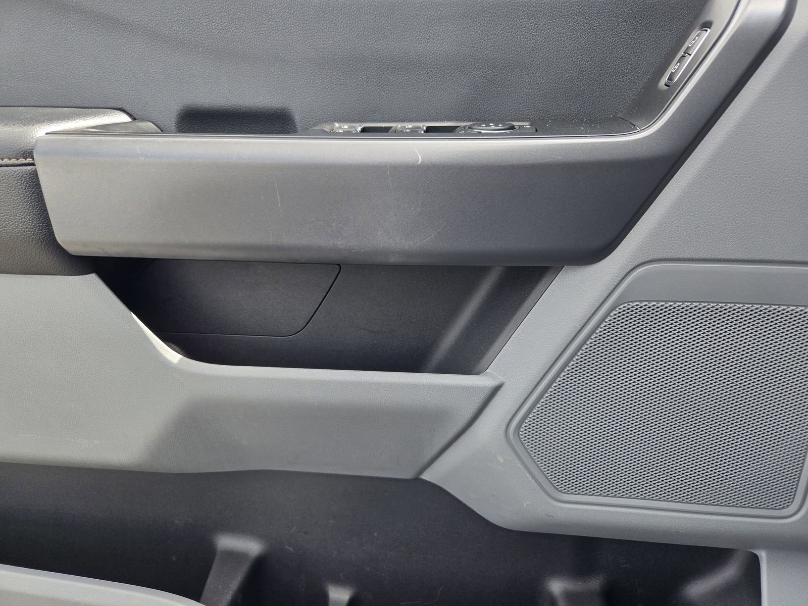 Used 2023 Ford F250 XL w/ STX Appearance Package image 21