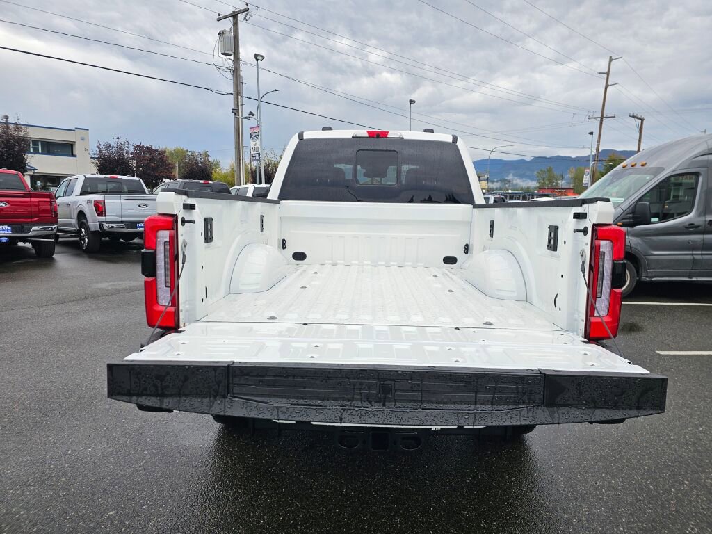 New 2026 Ford F350 Platinum image 5