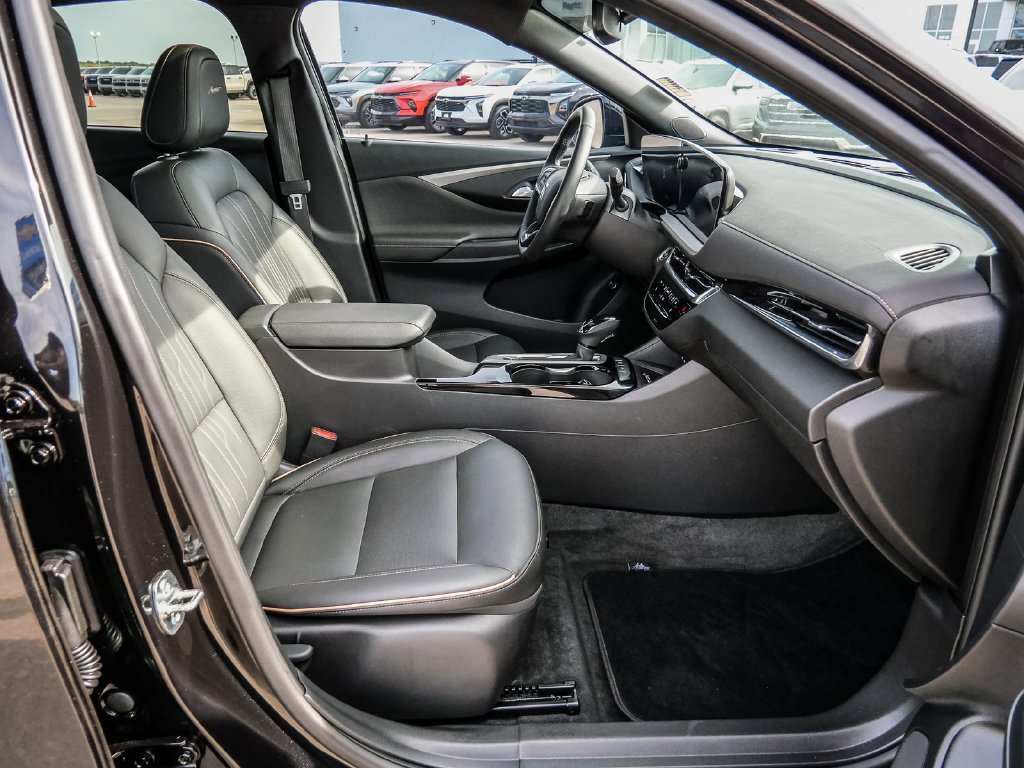 Used 2026 Buick Envista Avenir FWD image 20