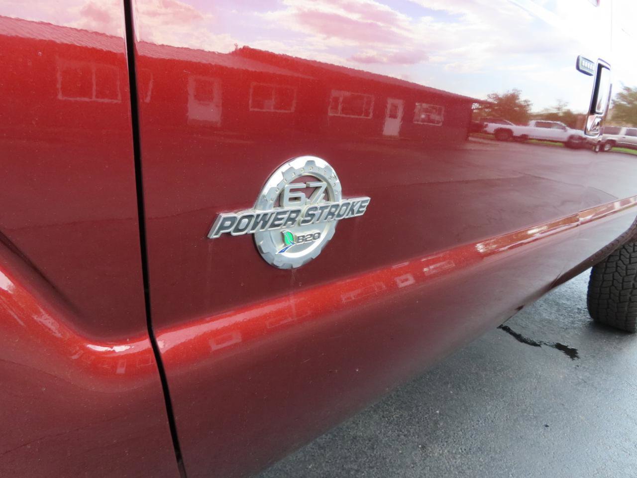 Used 2016 Ford F250 Lariat w/ Lariat Interior Package AWD/4WD image 14