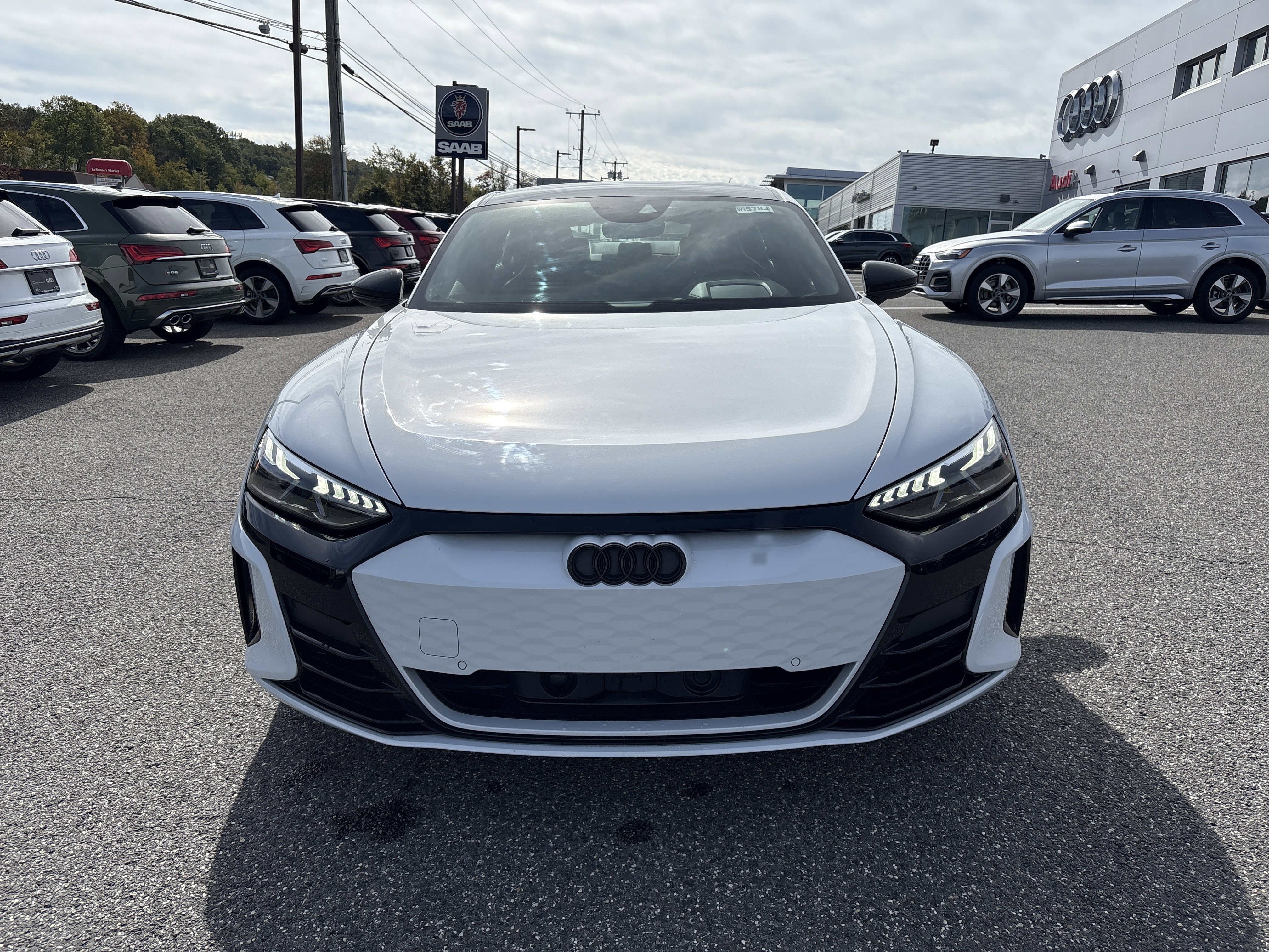 Certified 2023 Audi e-tron GT Premium Plus w/ Performance Package image 2