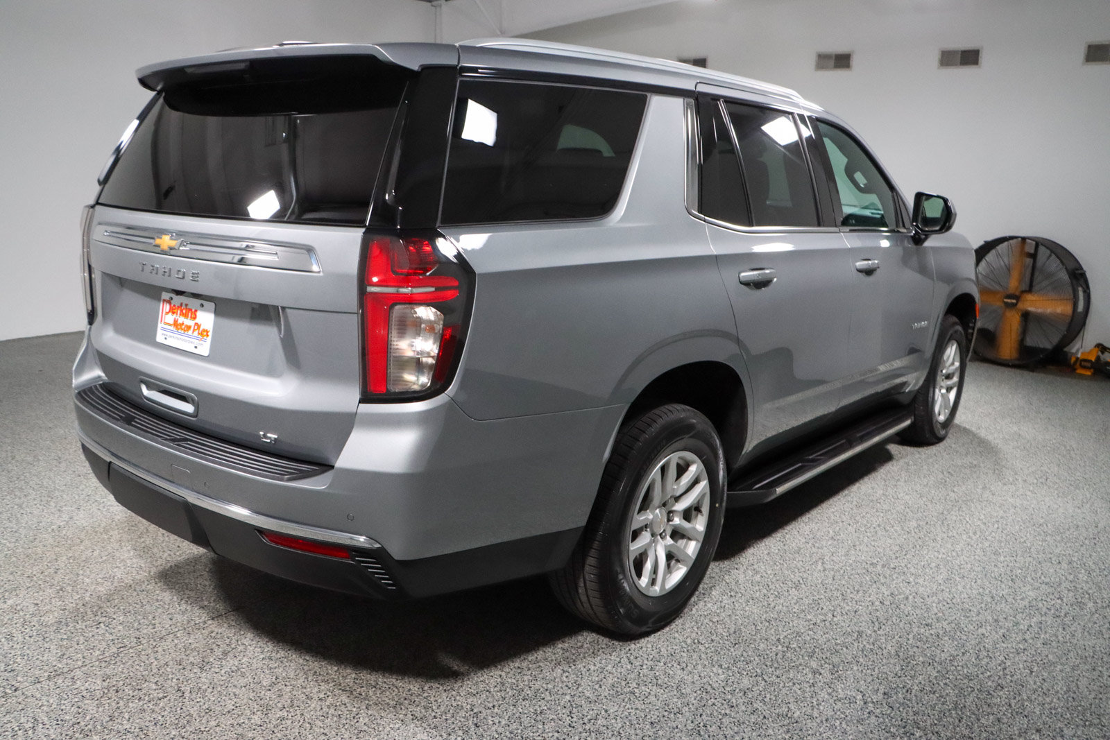 Used 2023 Chevrolet Tahoe LT RWD image 7