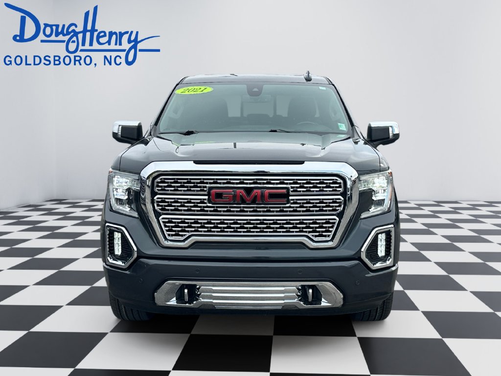 Used 2021 GMC Sierra 1500 Denali w/ Denali Premium Package AWD/4WD image 8