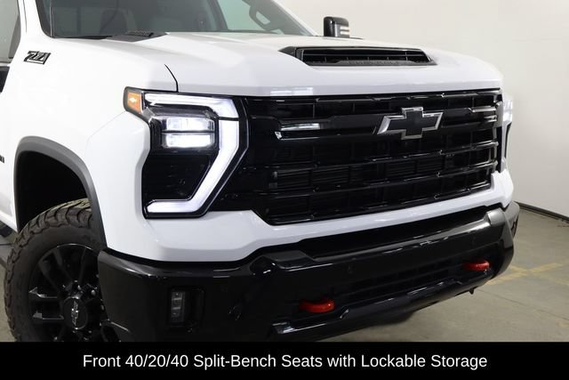 Used 2025 Chevrolet Silverado 2500 LTZ w/ LTZ Plus Package AWD/4WD image 55