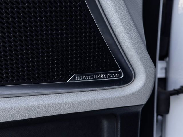 Used 2021 Kia Telluride SX w/ SX Prestige Package image 24