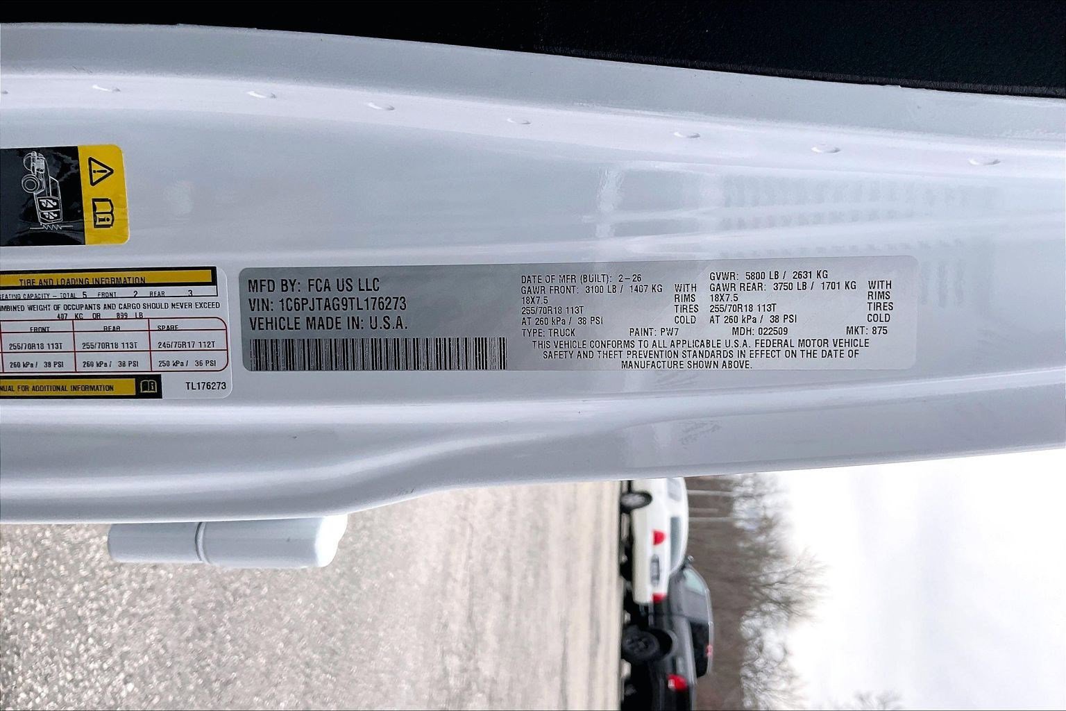 New 2026 Jeep Gladiator Sahara image 13