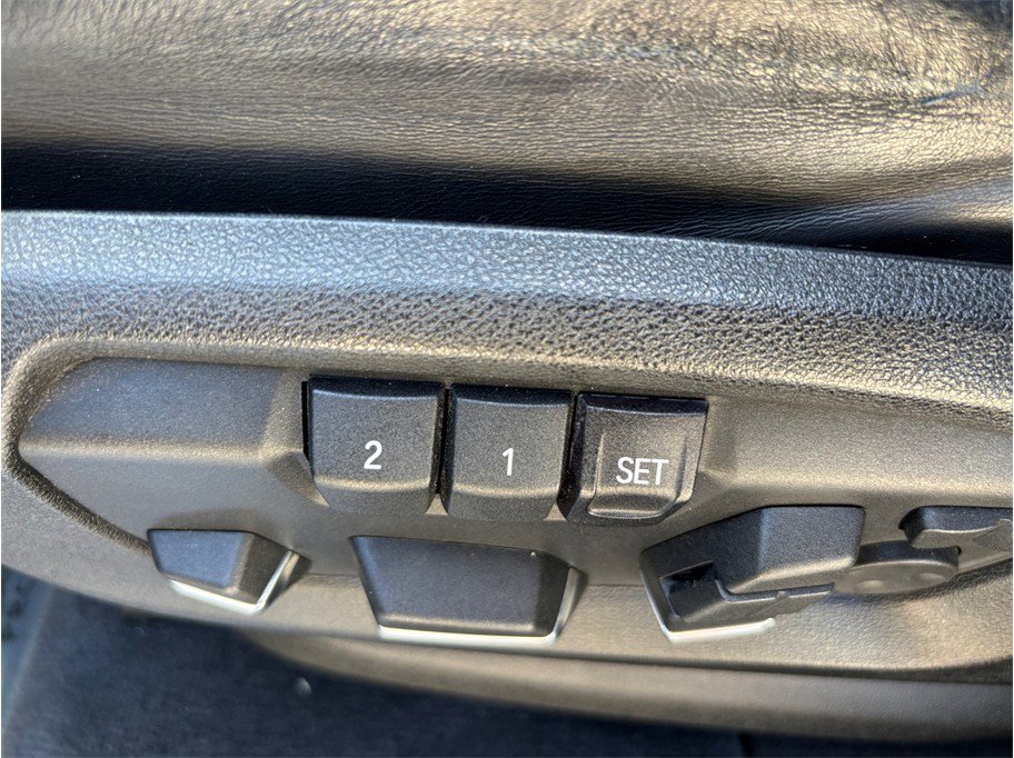 Used 2016 BMW X5 M image 27