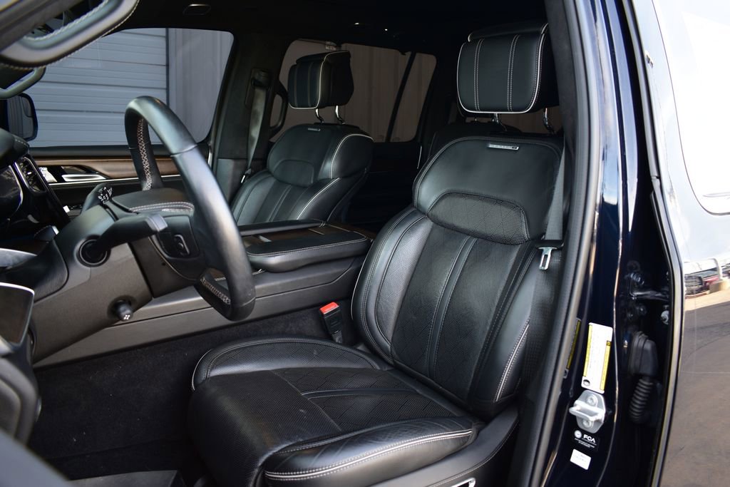 Used 2022 Jeep Grand Wagoneer Series II w/ Premium Group II image 20