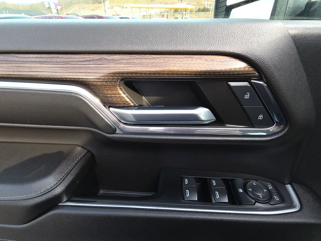 Used 2024 Chevrolet Silverado 3500 LT image 14