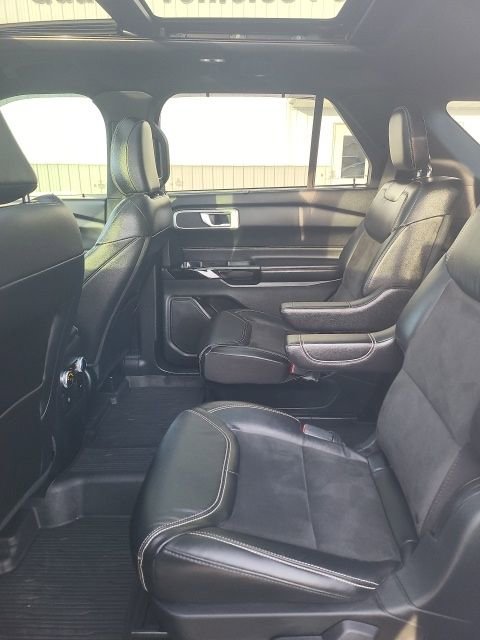 Used 2022 Ford Explorer ST w/ ST Street Pack AWD/4WD image 14