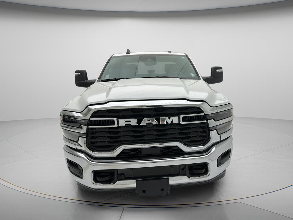 Used 2026 RAM 2500 Big Horn AWD/4WD image 2