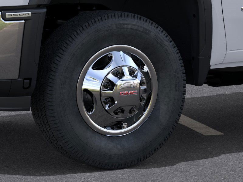 New 2026 GMC Sierra 3500 SLE w/ SLE Value Package AWD/4WD image 9