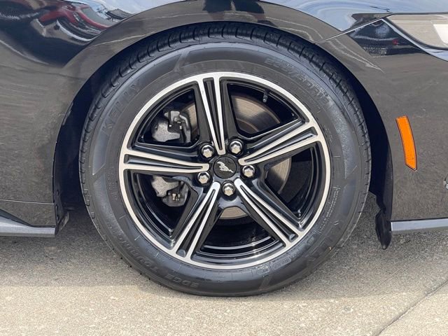 Used 2024 Ford Mustang Premium RWD image 10