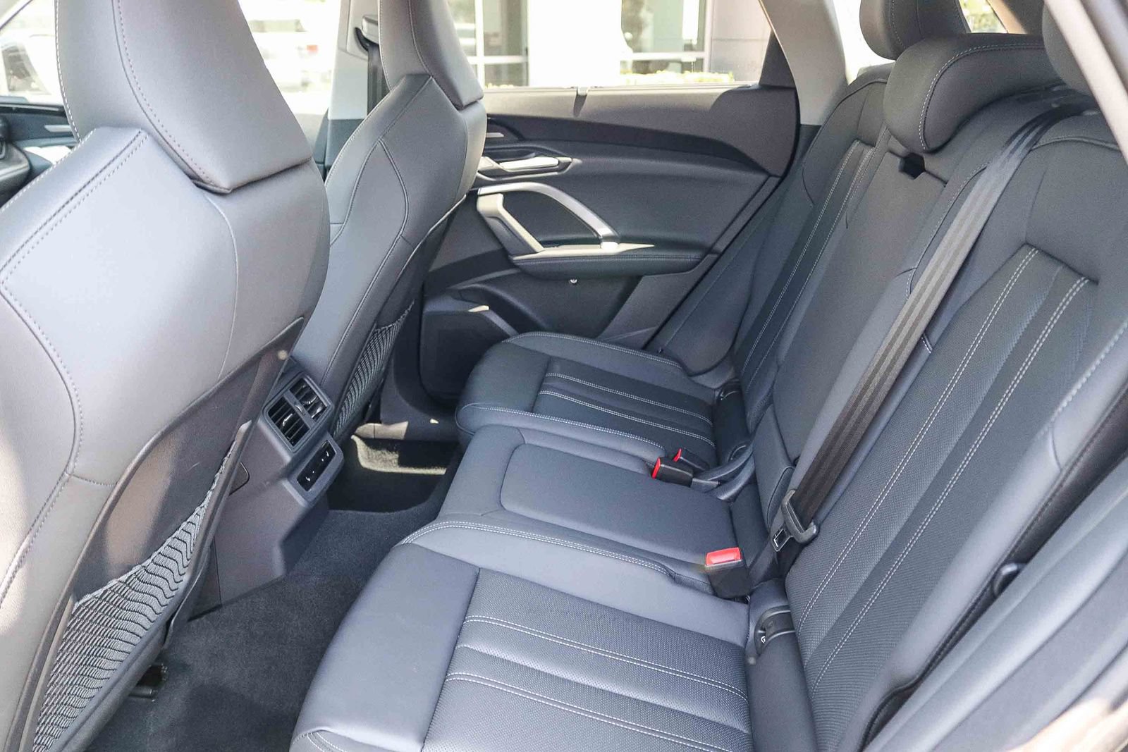 Certified 2025 Audi Q5 Prestige AWD/4WD image 19