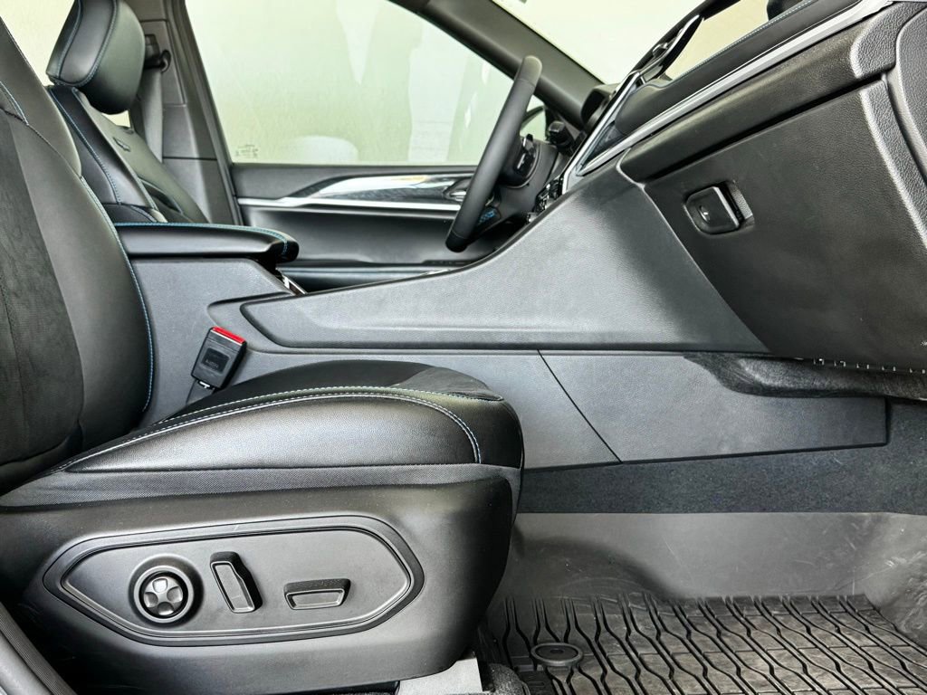 Certified 2022 Jeep Grand Cherokee Trailhawk image 5