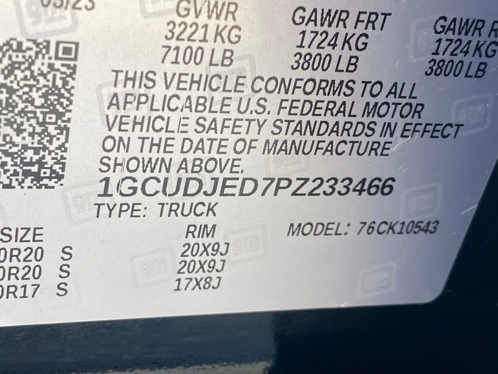 Used 2023 Chevrolet Silverado 1500 High Country AWD/4WD image 31