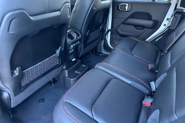 New 2026 Jeep Wrangler Unlimited Rubicon w/ Xtreme 35 Tire Package image 12