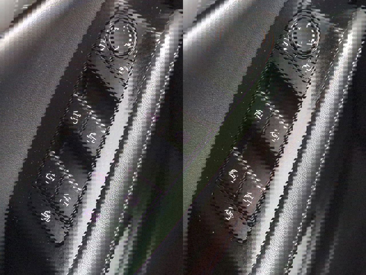 Used 2025 MAZDA CX-30 AWD 2.5 S w/ Select Sport Pkg image 21