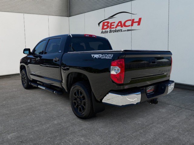 Used 2017 Toyota Tundra SR5 w/ TRD Off Road Package AWD/4WD image 11