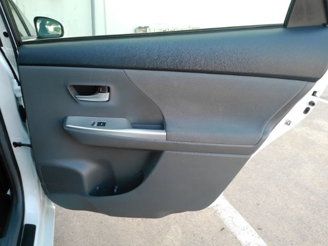 Used 2012 Toyota Prius V Two FWD image 19