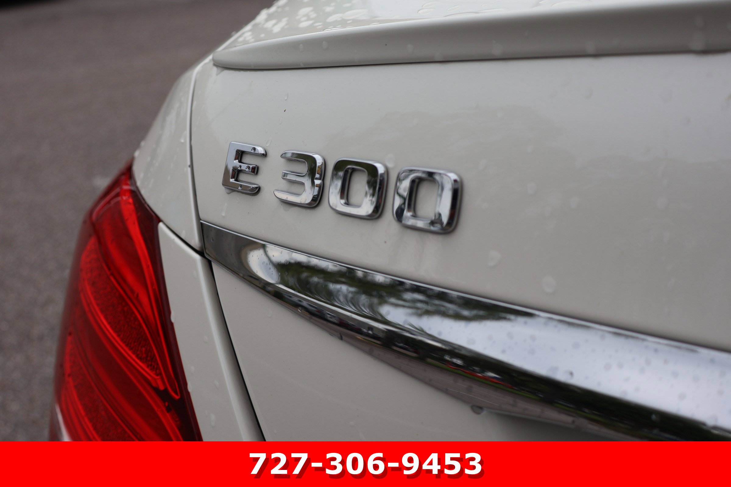 Used 2018 Mercedes-Benz E 300 image 9
