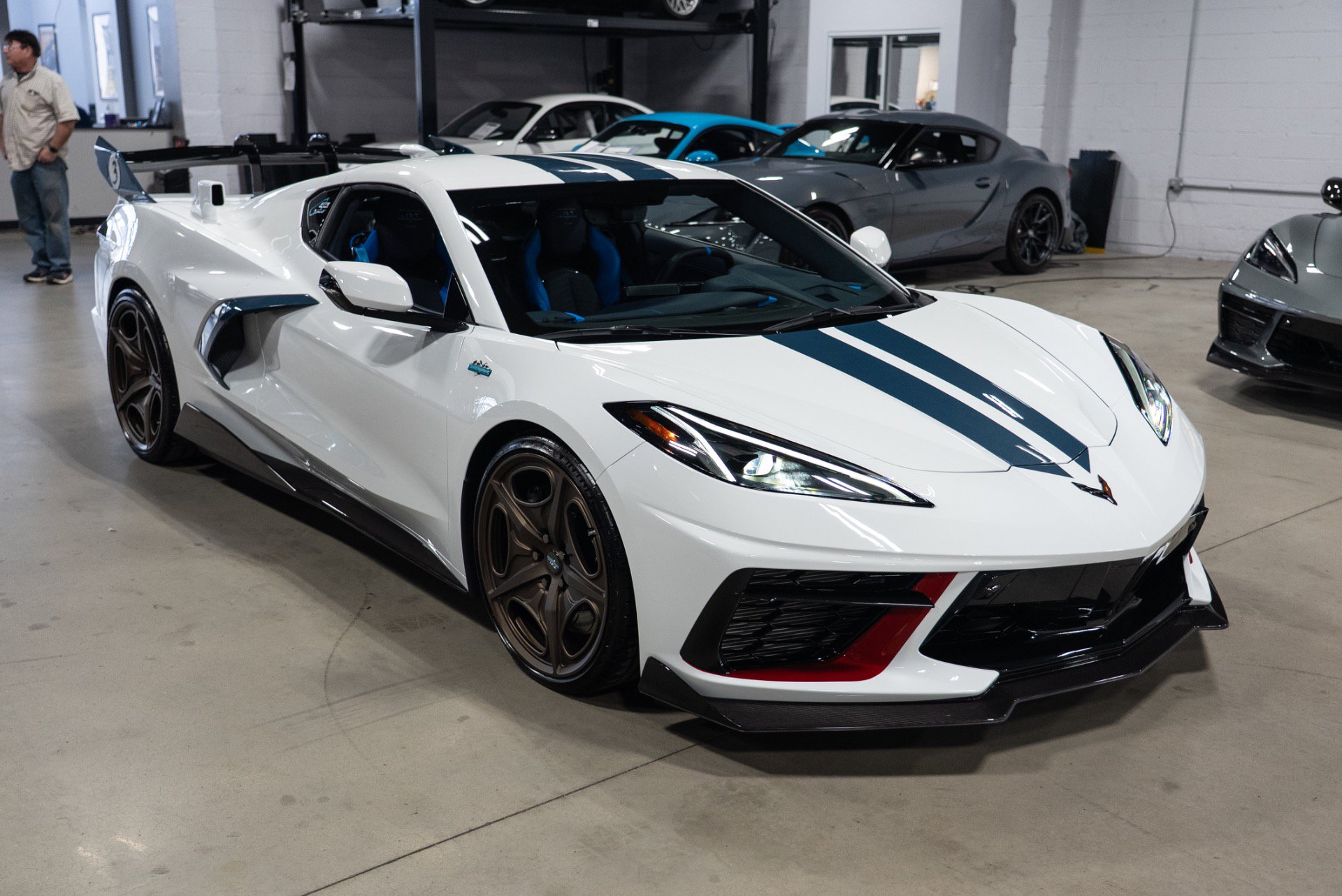 Used 2022 Chevrolet Corvette Stingray Premium Cpe w/ Z51 Performance Package RWD image 7