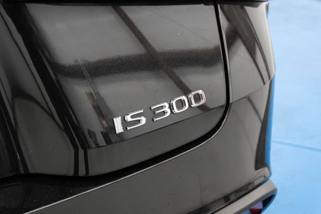 Used 2022 Lexus IS 300 w/ Accessory Package RWD image 7