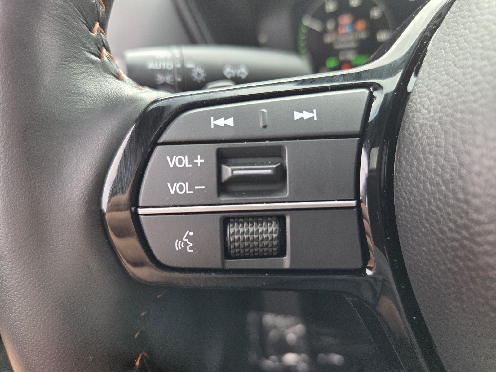 Used 2026 Honda CR-V Sport Touring image 27