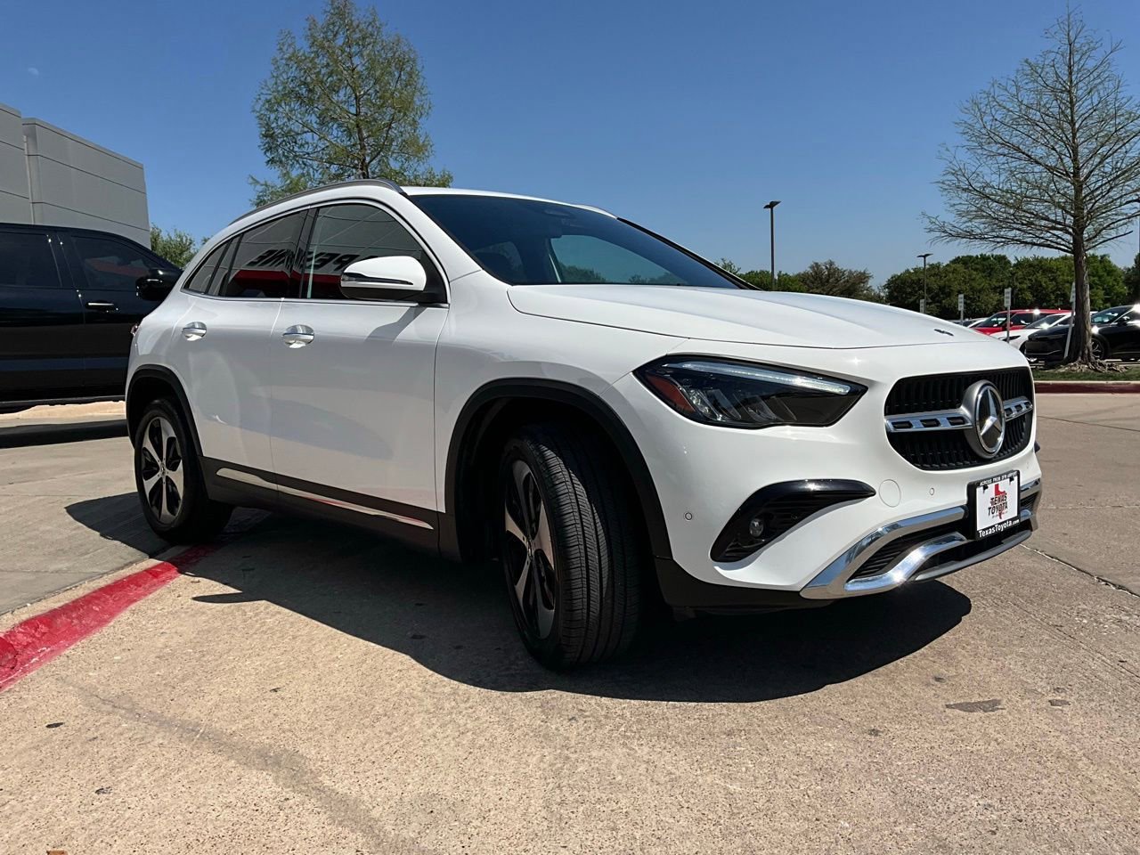 Used 2025 Mercedes-Benz GLA 250 image 3