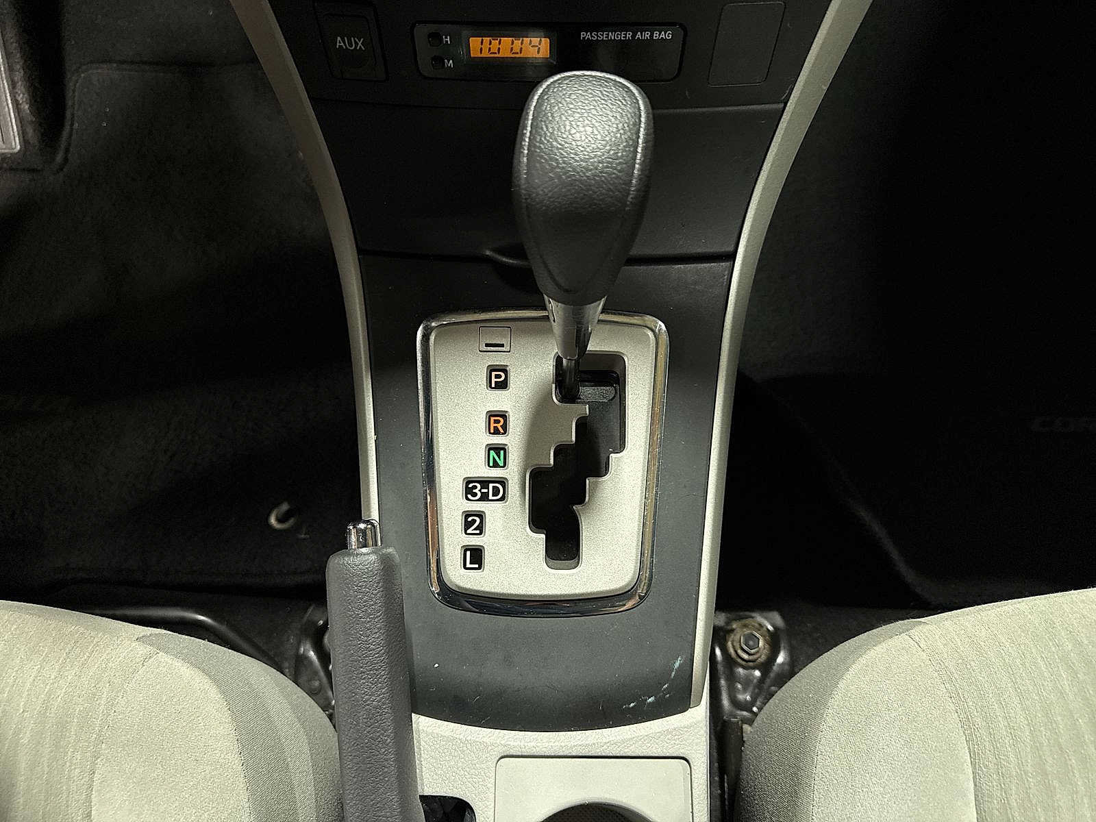 Used 2010 Toyota Corolla LE w/ All Weather Guard Pkg FWD image 28