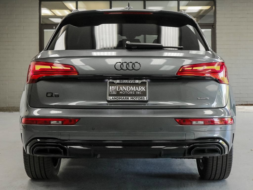 Used 2024 Audi Q5 e Premium Plus w/ Premium Plus Package AWD/4WD image 26
