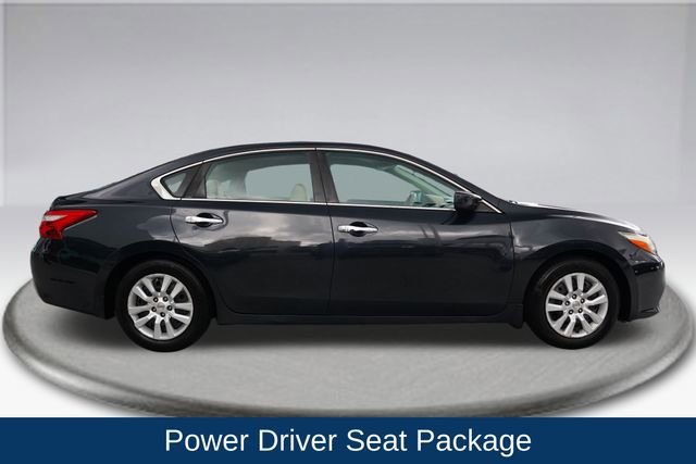 Used 2016 Nissan Altima 2.5 S w/ Power Driver Seat Package image 3