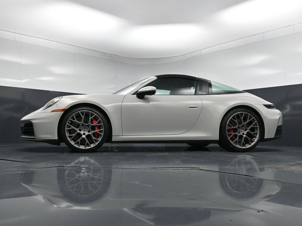 Certified 2026 Porsche 911 Targa 4S AWD/4WD image 22